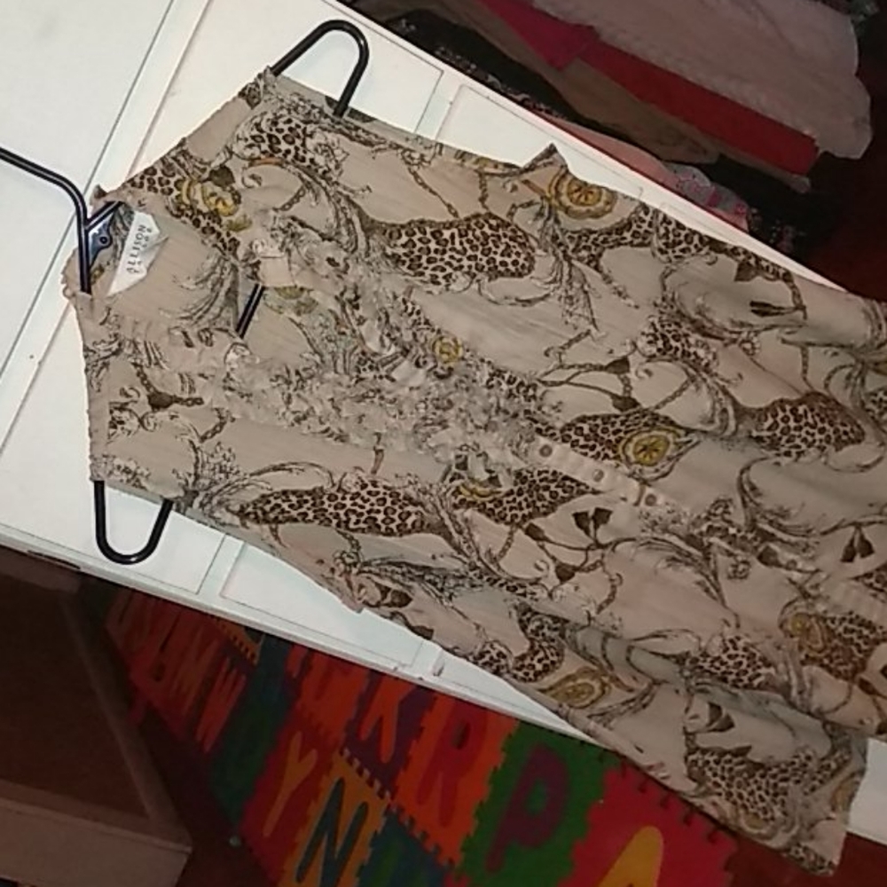 Allison Taylor Flowy Tunic